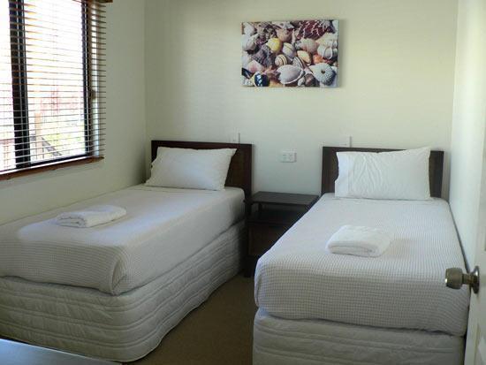 Tin Can Bay Marina Villas Dış mekan fotoğraf